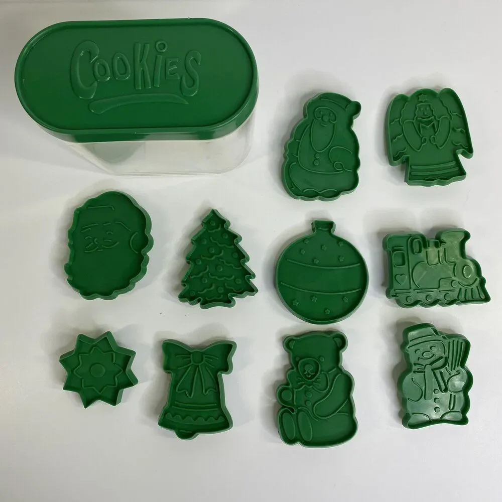 10 Vintage Christmas Cookie Cutters Green Plastic W/‎ Case Santa Angel Tree Bell